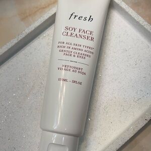 fresh ~ ‘SOY FACE CLEANSER’ ~ Full Size ~ SEALED ~ NWOB